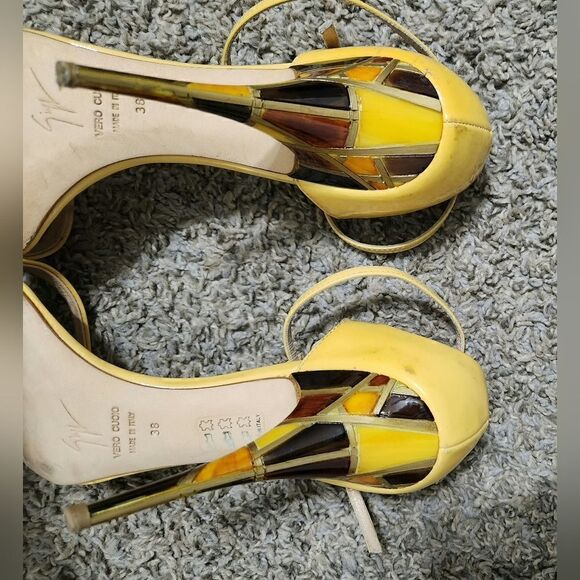 Giuseppe Zanotti Vernice Sandals Size 38 - Picture 7 of 8